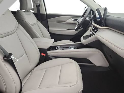 New 2026 Ford Explorer Active w/ Active Comfort Package AWD/4WD image 25