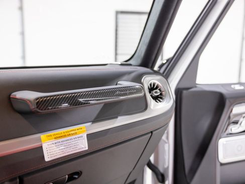 Used 2026 Mercedes-Benz G 63 AMG AMG G 63 - POLAR WHITE - DELIV image 50