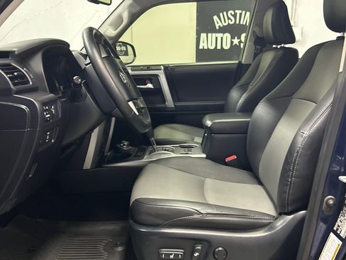 Used 2019 Toyota 4Runner SR5 Premium AWD/4WD image 8