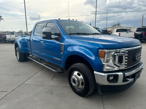 Used 2020 Ford F350 Lariat w/ Chrome Package AWD/4WD image 4