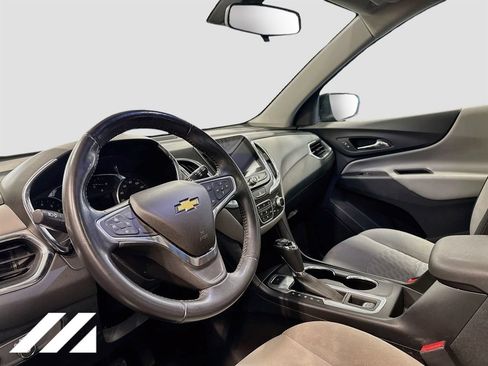 Used 2018 Chevrolet Equinox LT w/ Sun & Infotainment Package AWD/4WD image 8