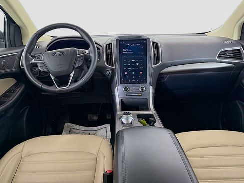 Used 2024 Ford Edge SEL w/ Convenience Package image 23