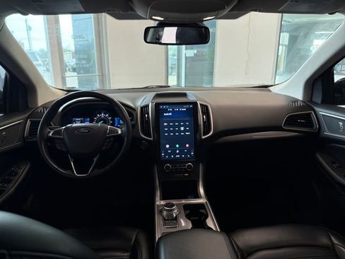 Used 2024 Ford Edge SEL image 16