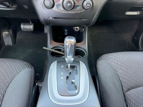 Used 2018 Dodge Journey SE w/ Popular Equipment Group image 18