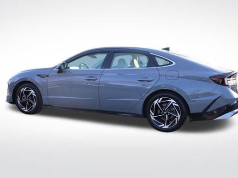 Used 2024 Hyundai Sonata SEL w/ Convenience Package image 8