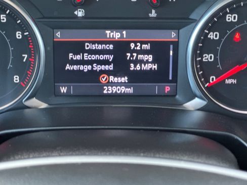 Used 2025 Chevrolet Blazer LT image 20