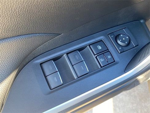 New 2025 Toyota RAV4 XLE Premium image 15