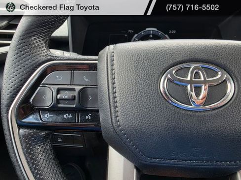Used 2024 Toyota Tundra Limited AWD/4WD image 17