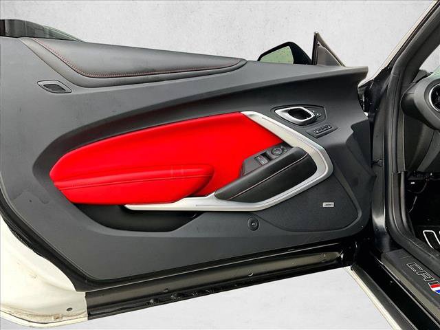 Used 2023 Chevrolet Camaro SS RWD image 18
