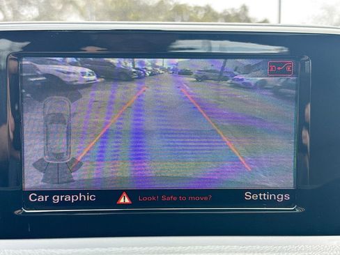 Used 2017 Audi Q3 2.0T Premium image 14