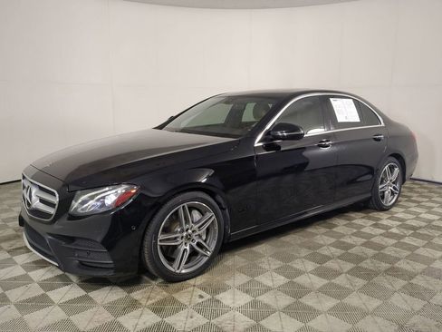 Used 2018 Mercedes-Benz E 300 image 9