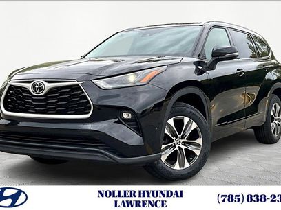 Used 2022 Toyota Highlander XLE