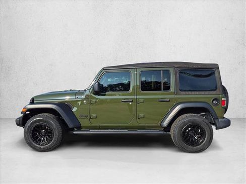 Used 2023 Jeep Wrangler Unlimited Sport AWD/4WD image 8