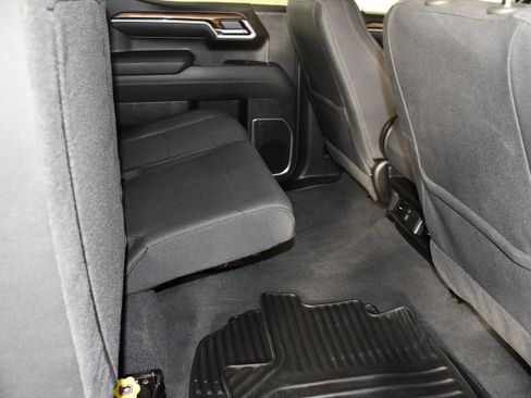 Used 2026 Chevrolet Silverado 1500 LT AWD/4WD image 46