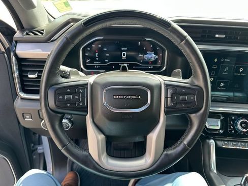 Used 2025 GMC Sierra 1500 Denali AWD/4WD image 12