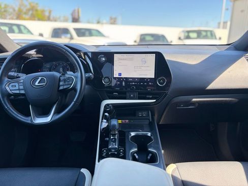 Used 2022 Lexus NX 350 350 Premium image 22