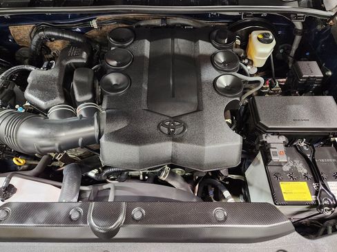 Used 2022 Toyota 4Runner SR5 Premium w/ Moonroof Package image 53