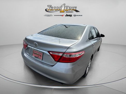Used 2015 Toyota Camry LE FWD image 8