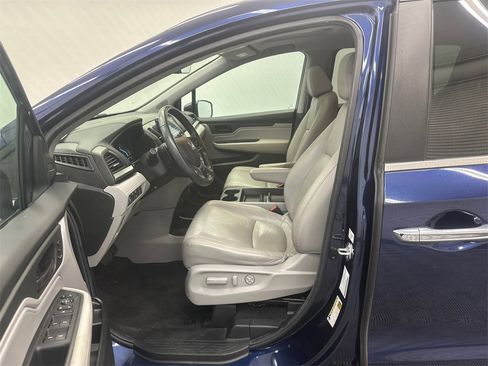 Used 2024 Honda Odyssey EX-L image 9