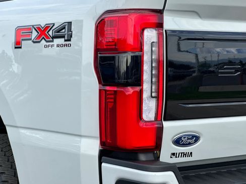Certified 2025 Ford F250 Platinum image 27