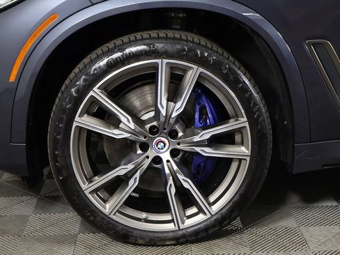 Used 2022 BMW X5 M50i AWD/4WD image 28