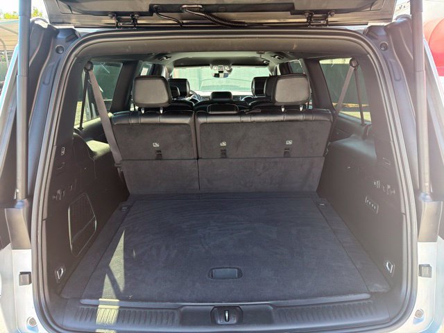 Used 2024 Jeep Wagoneer L Series II RWD image 8