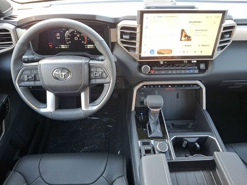 New 2026 Toyota Tundra Limited AWD/4WD image 10