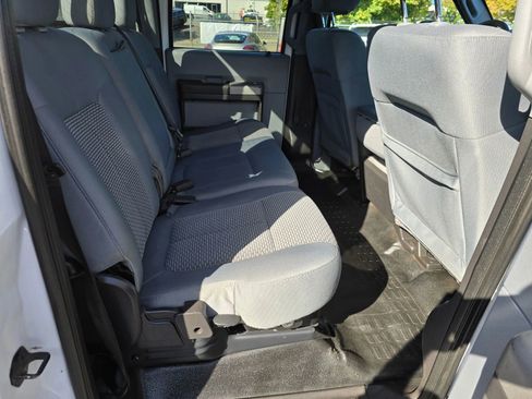 Used 2015 Ford F250 XLT image 12