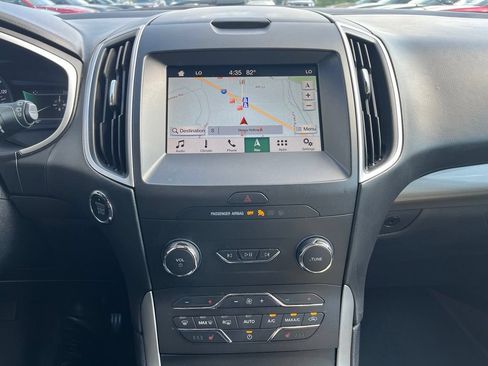 Used 2019 Ford Edge SEL AWD/4WD image 17