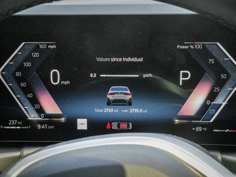 Used 2026 BMW 330i Sedan w/ M Sport Package RWD image 21