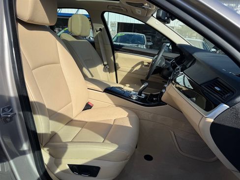 Used 2013 BMW 528i Sedan RWD image 18