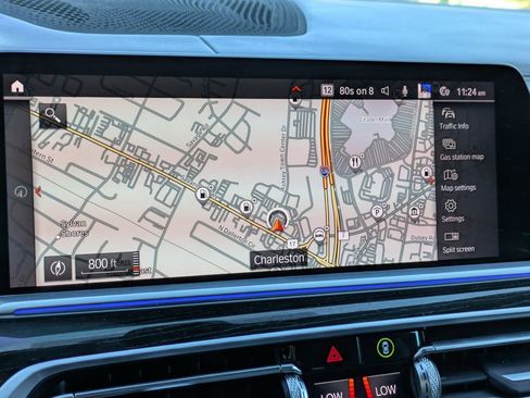 Used 2021 BMW X7 M50i w/ Dynamic Handling Package image 24