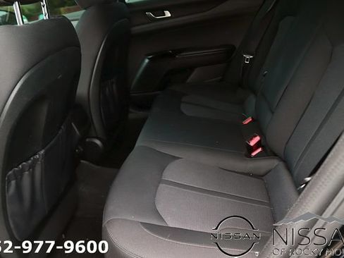 Used 2023 Kia K5 LXS image 13