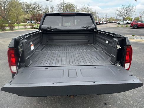 Used 2019 Honda Ridgeline Black Edition image 16