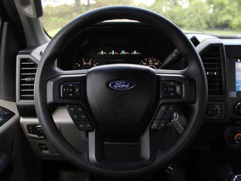 Used 2018 Ford F150 XL w/ Equipment Group 101A Mid AWD/4WD image 15