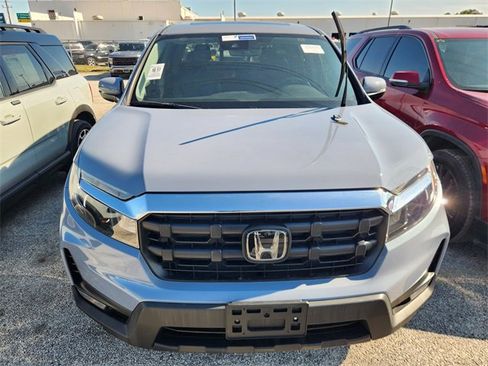 Used 2024 Honda Ridgeline RTL image 2