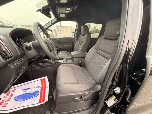 New 2026 Nissan Frontier SV w/ SV Convenience Package image 13