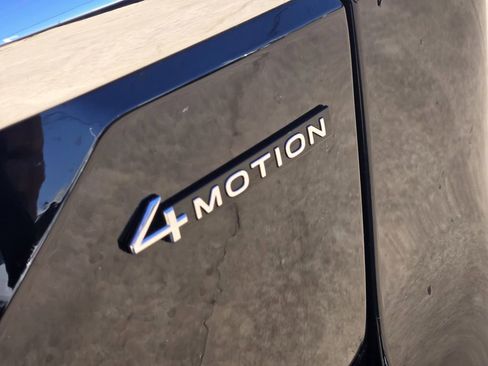 New 2026 Volkswagen Atlas SE image 9