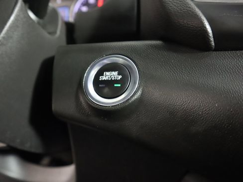 Used 2022 GMC Terrain SLE w/ Driver Convenience Package image 39