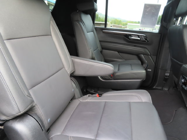 Certified 2026 Chevrolet Suburban LT w/ Comfort Package AWD/4WD image 45