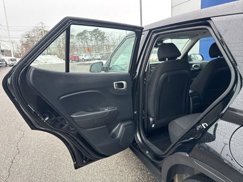 Used 2026 Hyundai Venue SE image 39