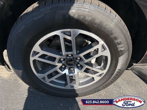 Certified 2025 Ford Expedition Max Active AWD/4WD image 10
