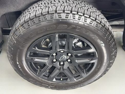 Used 2026 Chevrolet Silverado 1500 RST w/ RST All Star Premium Package AWD/4WD image 32