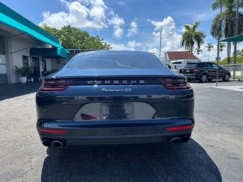 Used 2018 Porsche Panamera 4S AWD/4WD image 8