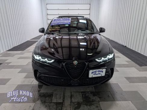 Used 2024 Alfa Romeo Tonale Veloce AWD/4WD image 6