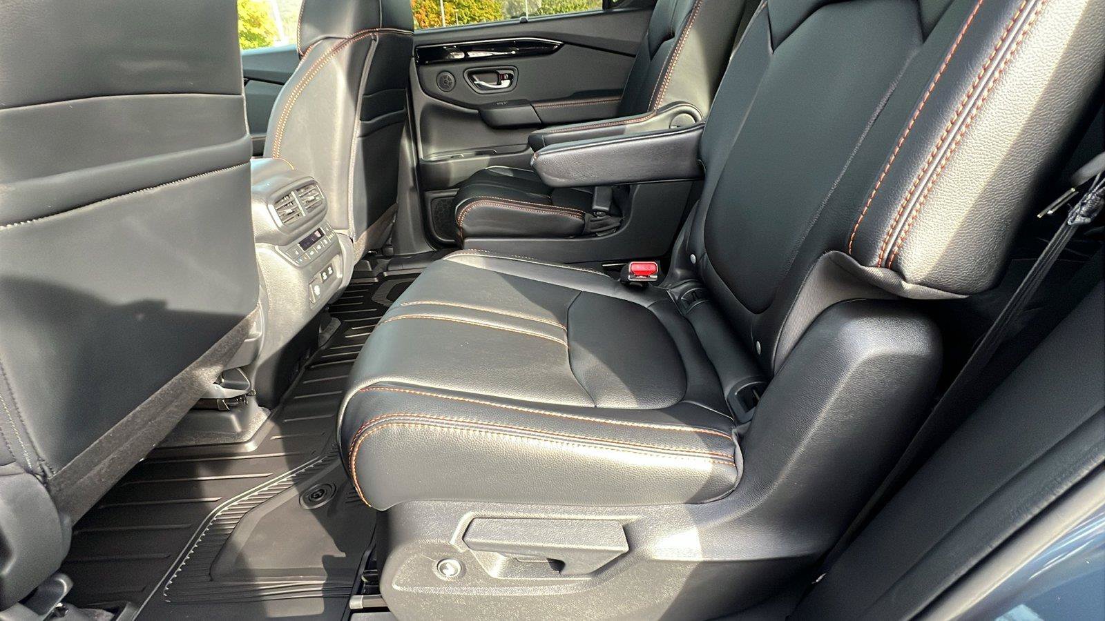 New 2026 Honda Pilot TrailSport image 19
