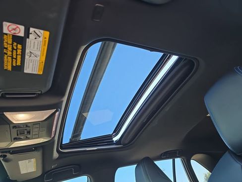 Used 2025 Toyota RAV4 XSE image 30