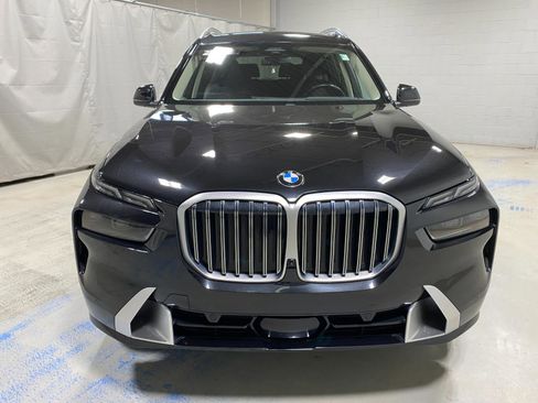 Certified 2024 BMW X7 xDrive40i w/ Premium Package image 3