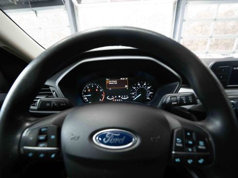 Used 2020 Ford Escape S image 15