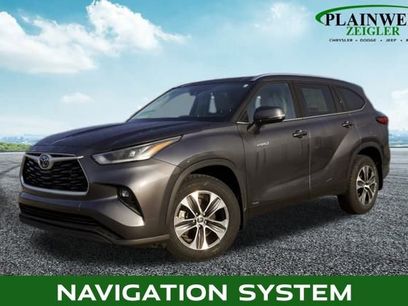 Used 2021 Toyota Highlander XLE